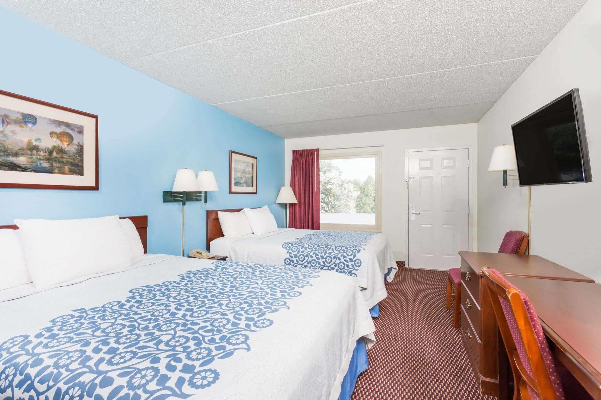 Hamilton Inn Jonesville I-77 Exterior foto